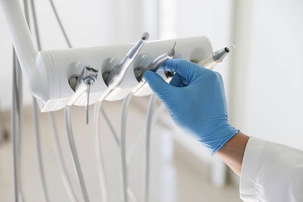 Professional Emergency Dentist technician working in Milton, GA